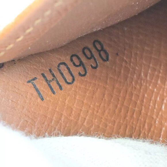 LOUIS VUITTON International Long Trifold Wallet Monogram Brown M61215 07EB605 - Picture 11 of 16